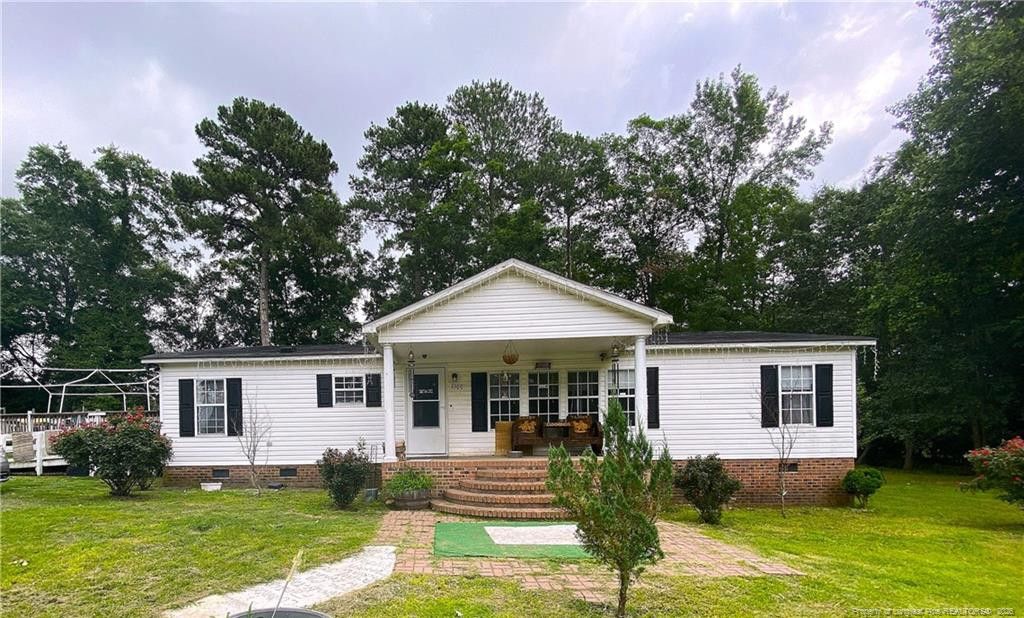 2100 Norment Road, Lumberton, NC 28360