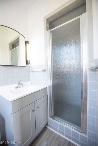 19901 Van Aken Boulevard 205, Shaker Heights, OH 44122