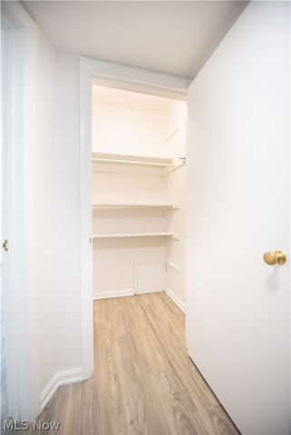 19901 Van Aken Boulevard 205, Shaker Heights, OH 44122