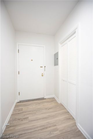 19901 Van Aken Boulevard 205, Shaker Heights, OH 44122