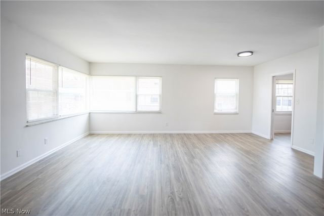 19901 Van Aken Boulevard 205, Shaker Heights, OH 44122