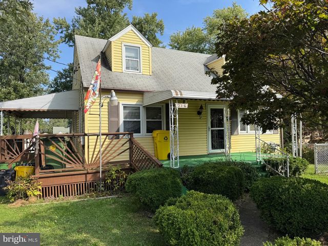 316 HOLY CROSS RD, Brooklyn, MD 21225