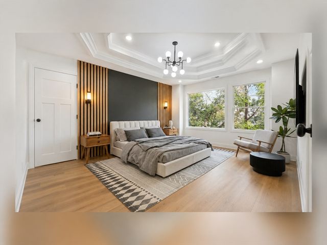 135 Hartman Road, Newton, MA 02459