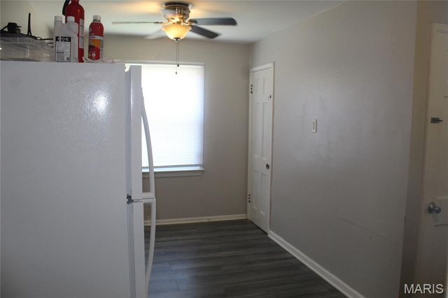 7452 Esterbrook Drive, St Louis, MO 63136