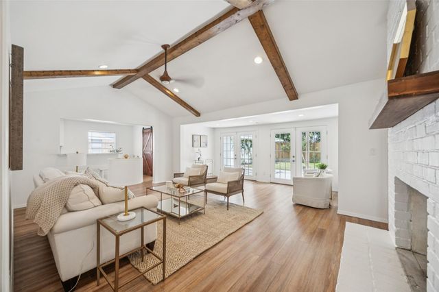 1003 Blue Willow Drive, Houston, TX 77042