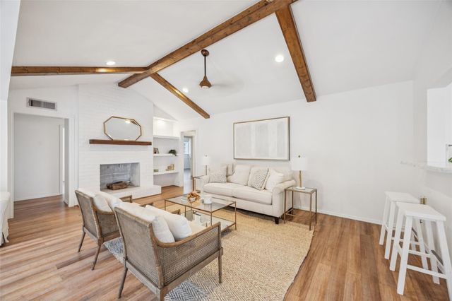 1003 Blue Willow Drive, Houston, TX 77042