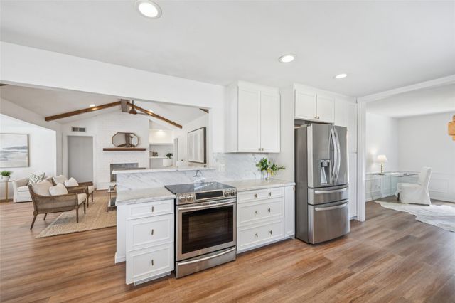 1003 Blue Willow Drive, Houston, TX 77042