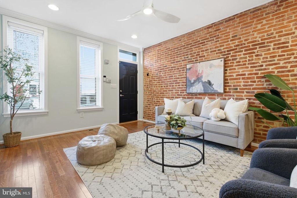 3135 FAIT AVE, Baltimore, MD 21224