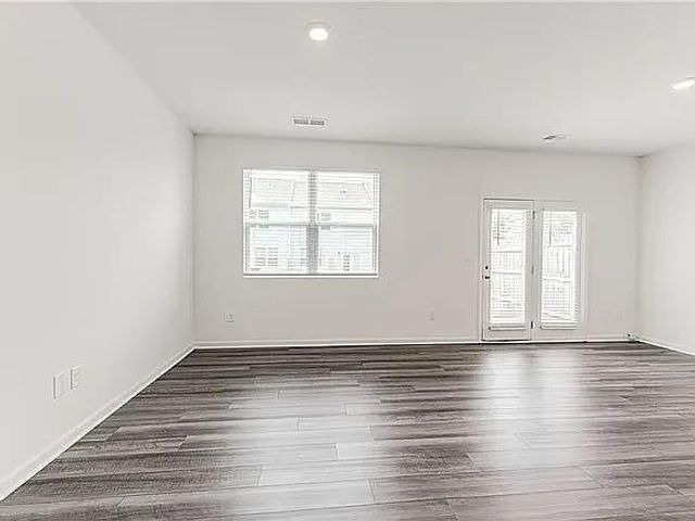 203 Fenchurch Way, Cartersville, GA 30120