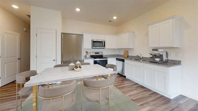 203 Fenchurch Way, Cartersville, GA 30120