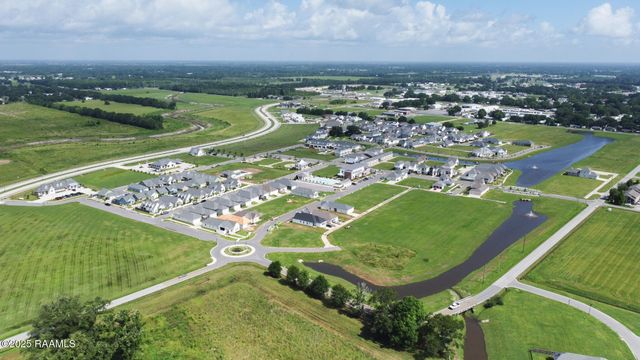 425 Bozeman Trail, Scott, LA 70583