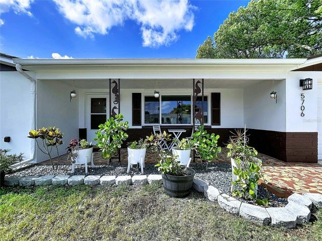 5706 DOVE DRIVE, New Port Richey, FL 34652