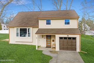 1 Corey Drive, Oakhurst, NJ 07755