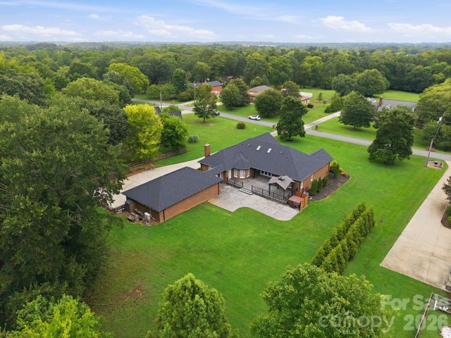 4122 Amarillo Drive SW, Concord, NC 28027