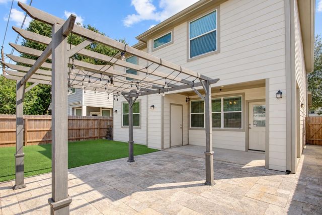 9206 Drewberry Street, Houston, TX 77080