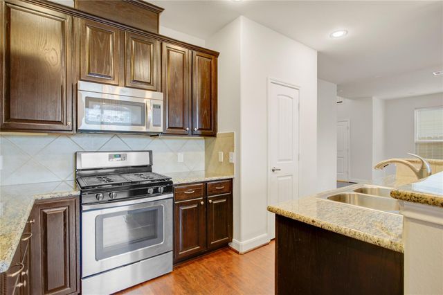 9206 Drewberry Street, Houston, TX 77080
