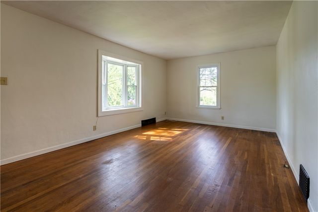 323 Idlewood Rd, Penn Hills, PA 15235