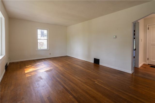 323 Idlewood Rd, Penn Hills, PA 15235