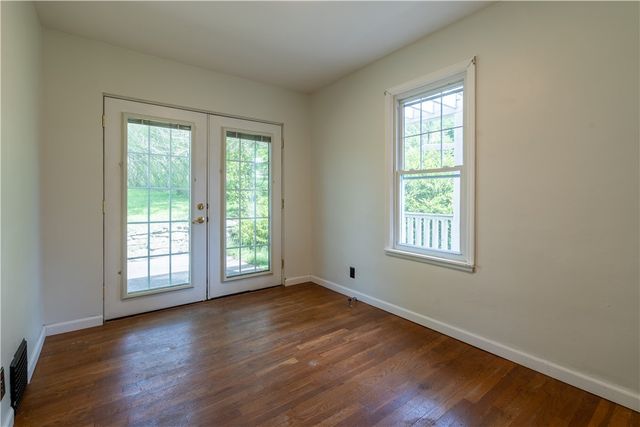323 Idlewood Rd, Penn Hills, PA 15235