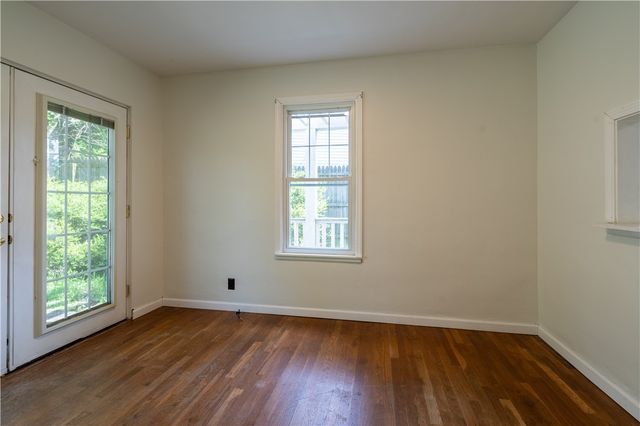 323 Idlewood Rd, Penn Hills, PA 15235