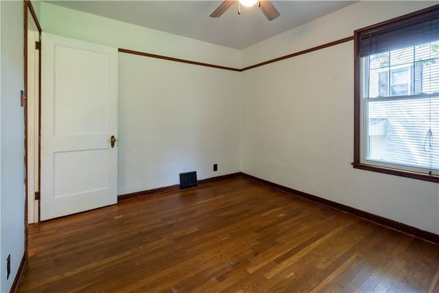 323 Idlewood Rd, Penn Hills, PA 15235
