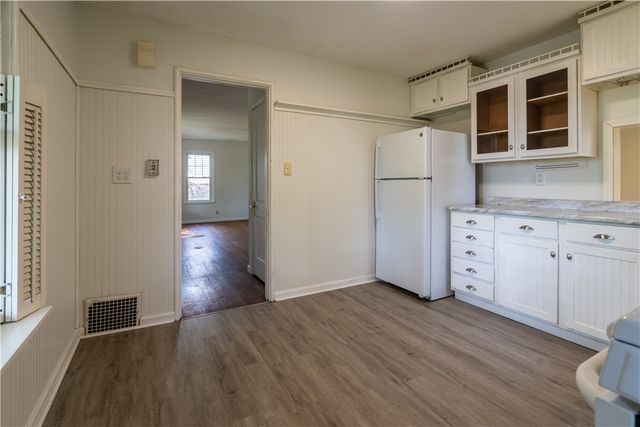 323 Idlewood Rd, Penn Hills, PA 15235