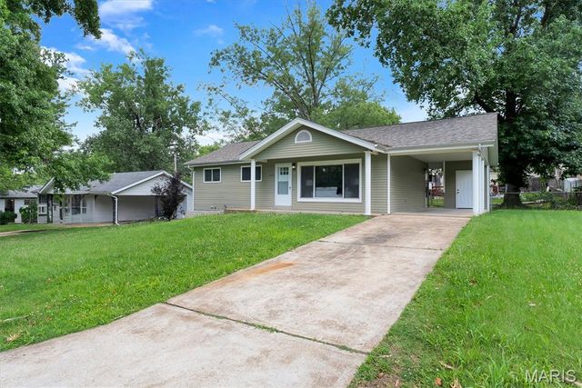 1412 Windward Ridge Drive, St Louis, MO 63127