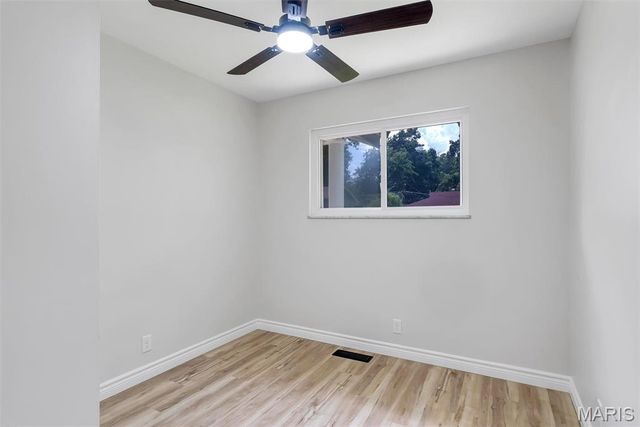 1412 Windward Ridge Drive, St Louis, MO 63127