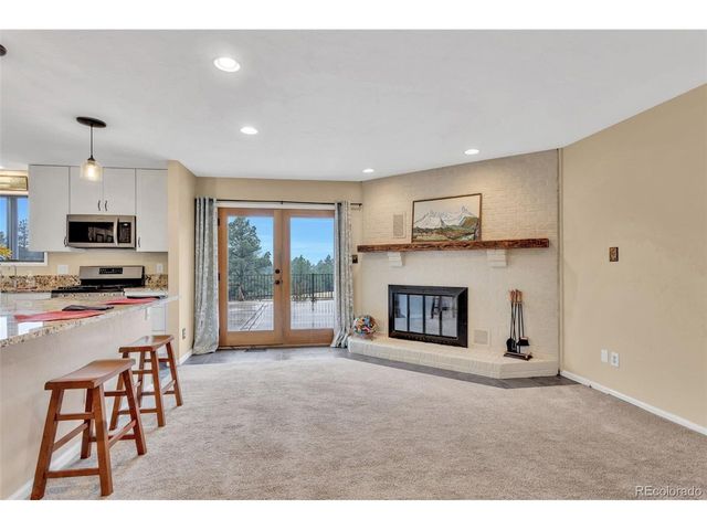 104 Overlook Rd, Elizabeth, CO 80107