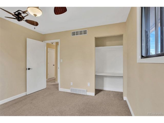 104 Overlook Rd, Elizabeth, CO 80107