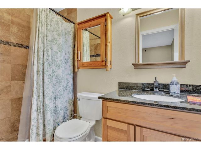 104 Overlook Rd, Elizabeth, CO 80107