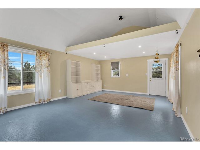 104 Overlook Rd, Elizabeth, CO 80107