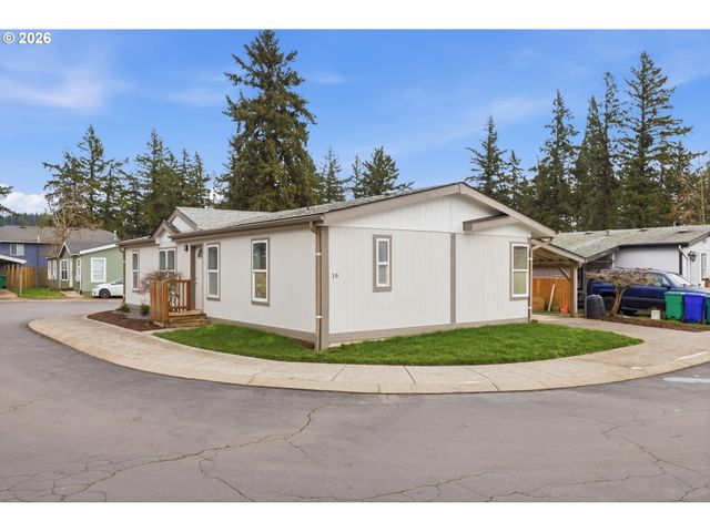 12323 Se HOLGATE Blvd 19, Portland, OR 97236