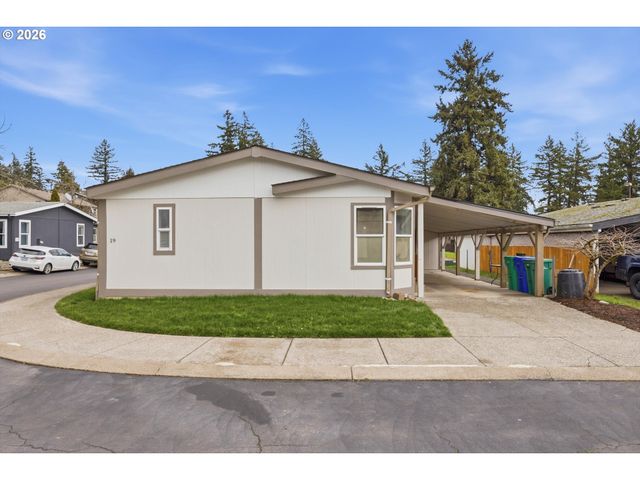 12323 Se HOLGATE Blvd 19, Portland, OR 97236