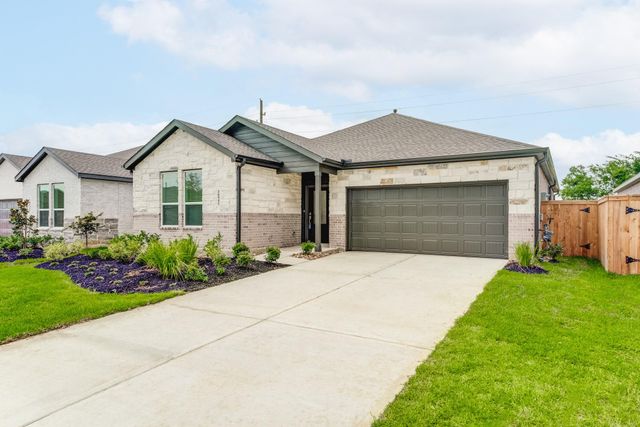16523 Mesquite Field Dr, Hockley, TX 77447