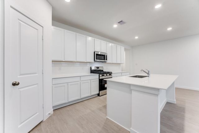 16523 Mesquite Field Dr, Hockley, TX 77447