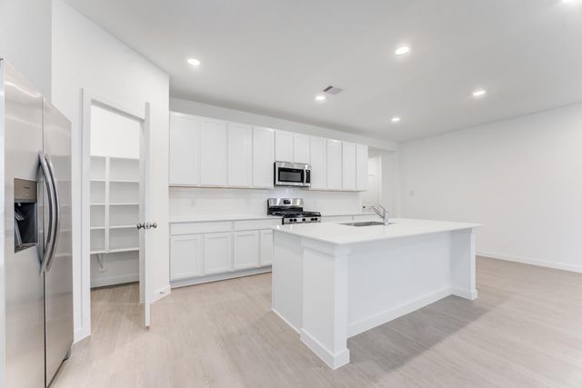16523 Mesquite Field Dr, Hockley, TX 77447