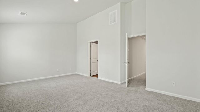 915 Long Bluff Road, Summerville, SC 29486