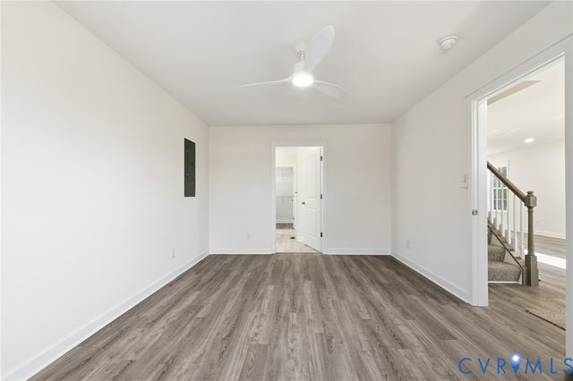 12617 James River Dr, Hopewell, VA 23860