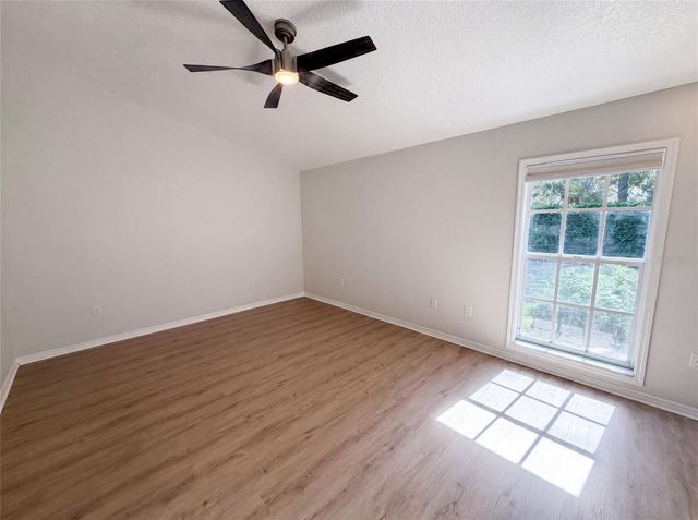 9454 MISSISSIPPI RUN, Weeki Wachee, FL 34613