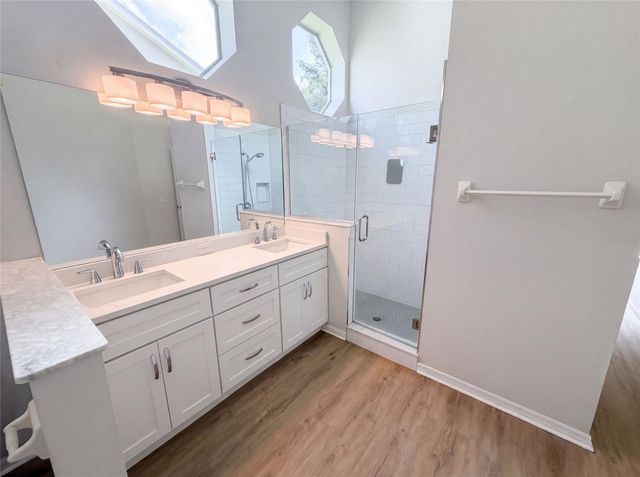9454 MISSISSIPPI RUN, Weeki Wachee, FL 34613