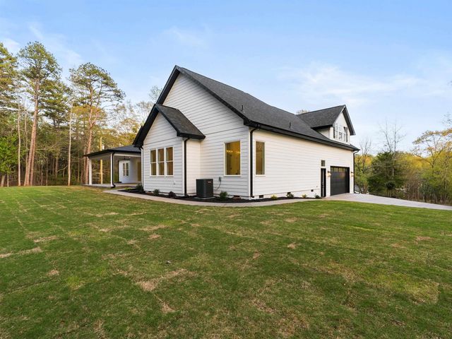 206 Zimmerman Lake Road, Spartanburg, SC 29306