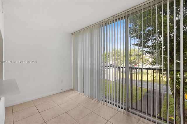 9401 SW 4th St 209, Miami, FL 33174