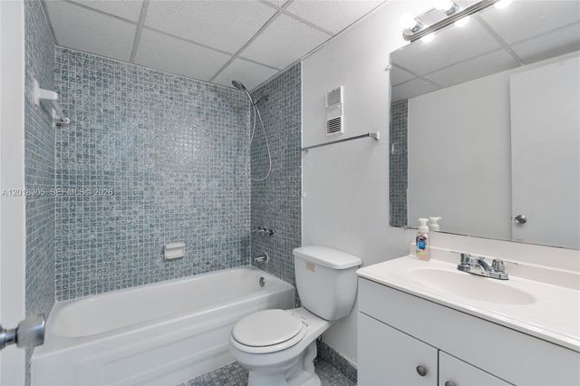 9401 SW 4th St 209, Miami, FL 33174