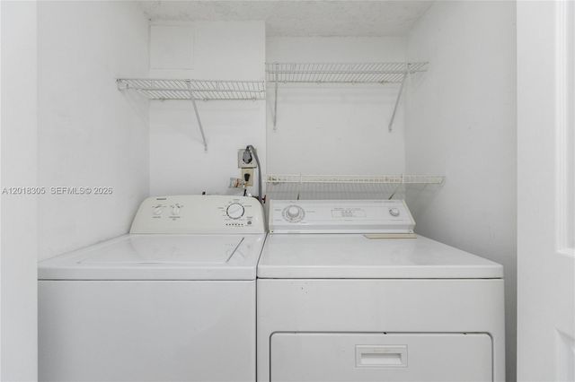 9401 SW 4th St 209, Miami, FL 33174