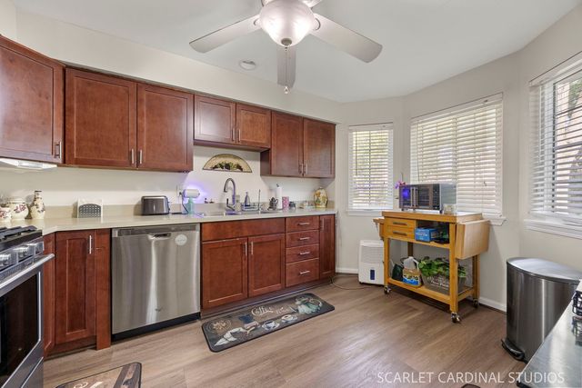 449 Canterbury Drive, Carol Stream, IL 60188