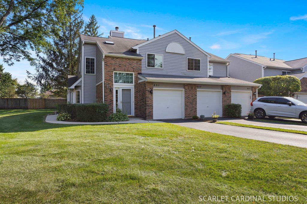 449 Canterbury Drive, Carol Stream, IL 60188