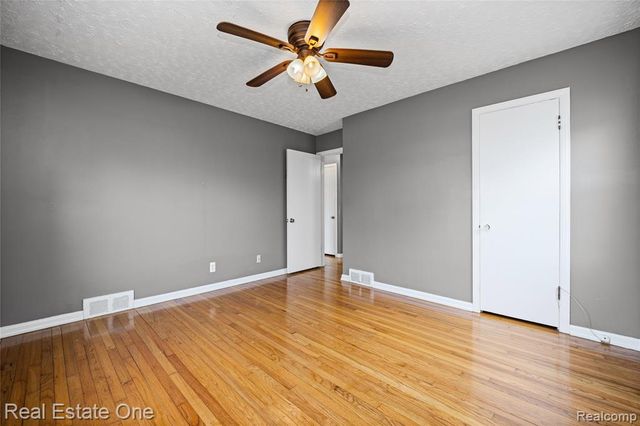4313 Berkshire Road, Royal Oak, MI 48073