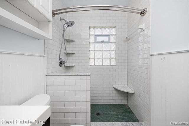4313 Berkshire Road, Royal Oak, MI 48073