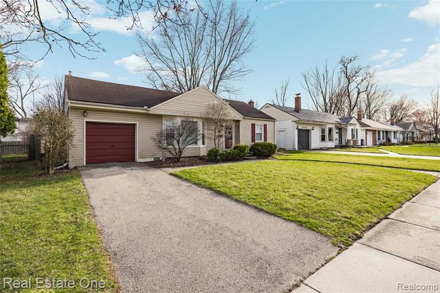4313 Berkshire Road, Royal Oak, MI 48073